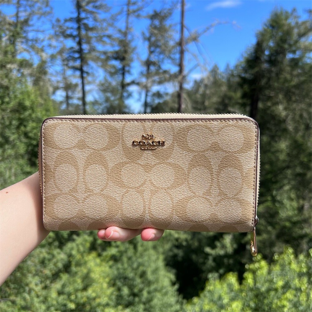 COACH Long Zip-Around Wallet Signature Canvas Khaki with Gold Hardware AUTHENTIC